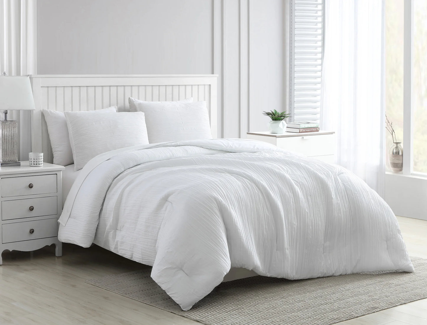 3 Piece Queen Comforter Set